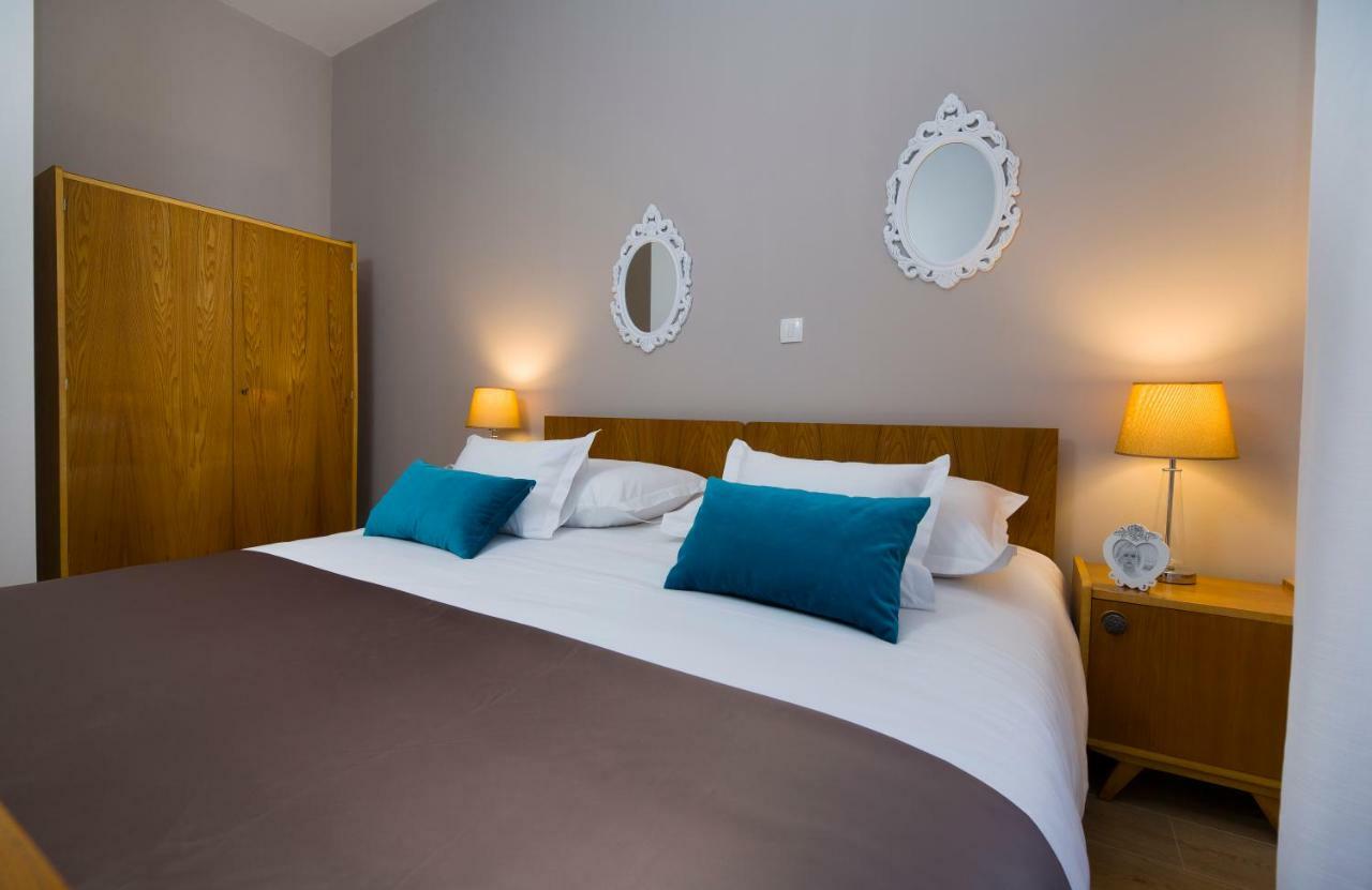Apartment Queen Teuta In The Heart Of Split Historical Heritage Exteriör bild